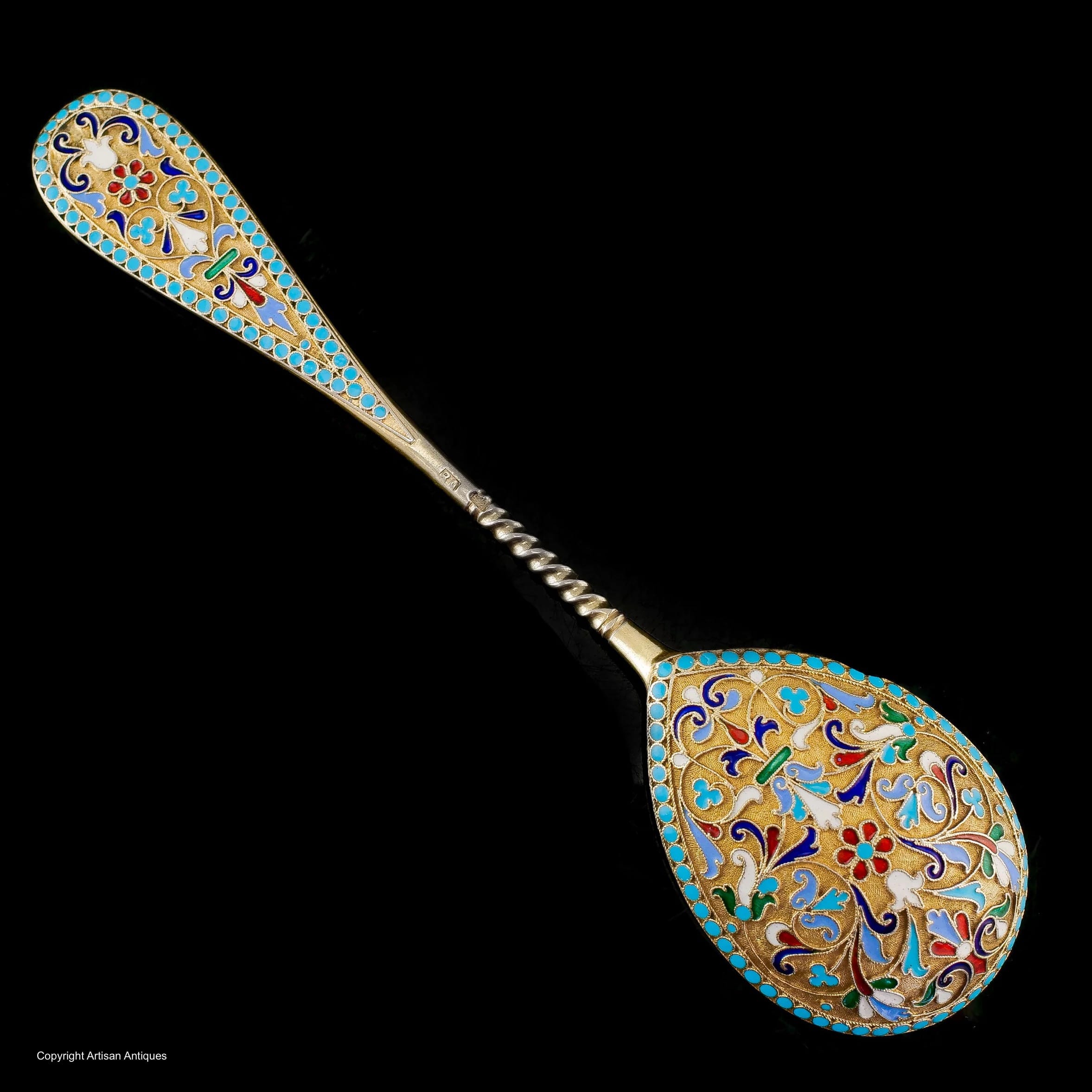 russian-spoon-mq3wkv1v